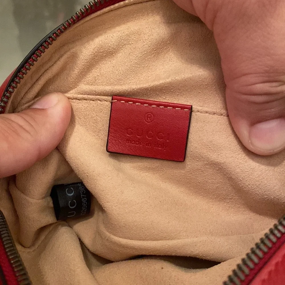Red Gucci GG Marmont Matelasse leather belt bag - Picture 4 of 7